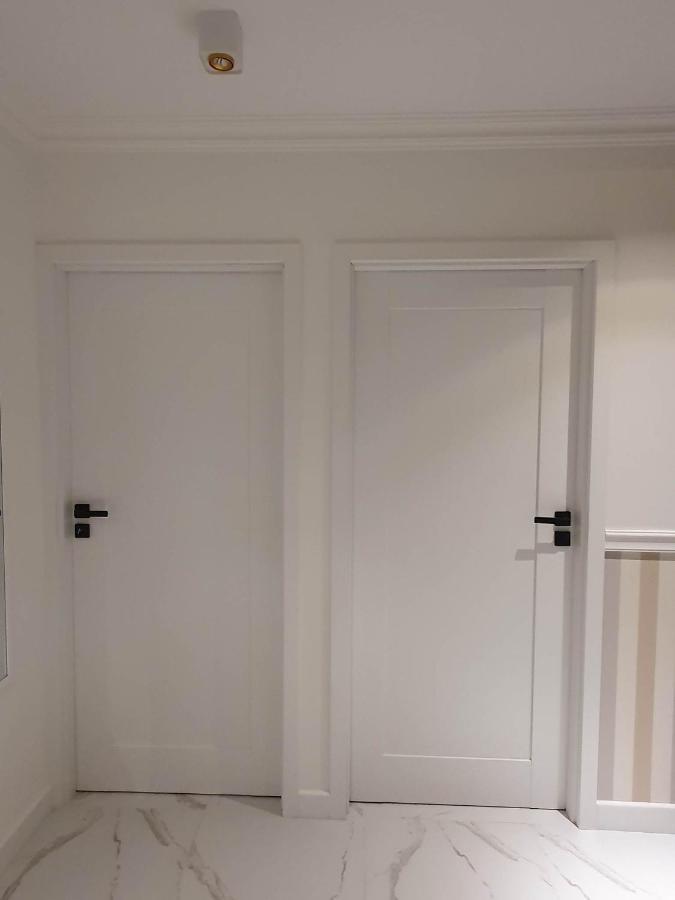 Apartament 3 Pokojowy Lub Pokoj W Mieszkaniu W Nowym Bloku Varşova Dış mekan fotoğraf