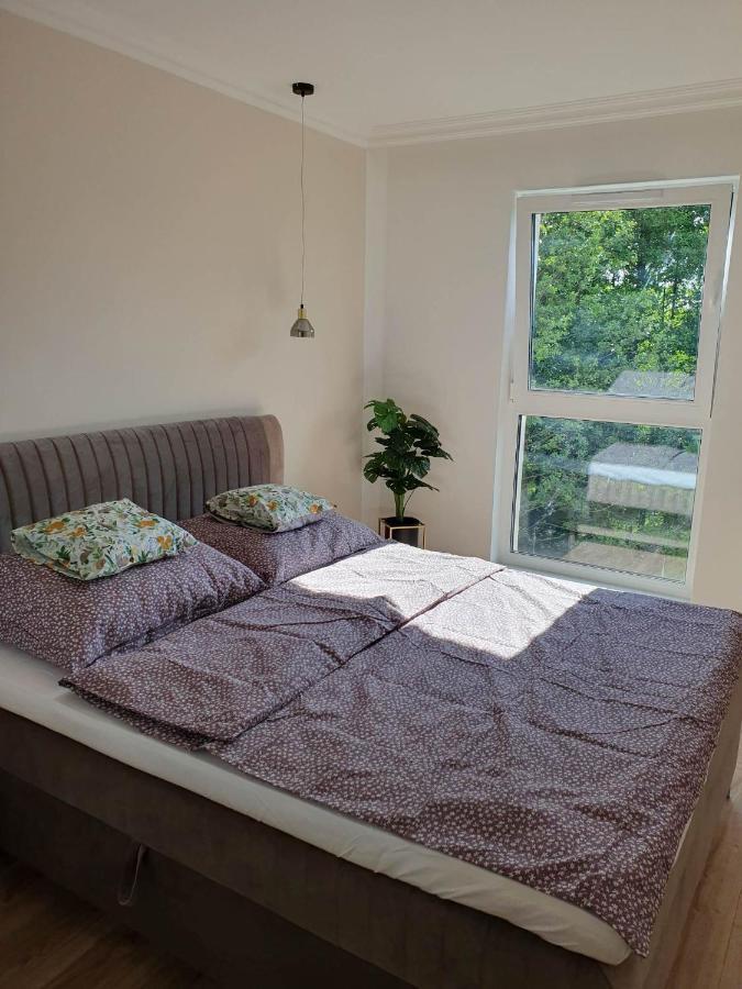Apartament 3 Pokojowy Lub Pokoj W Mieszkaniu W Nowym Bloku Varşova Dış mekan fotoğraf